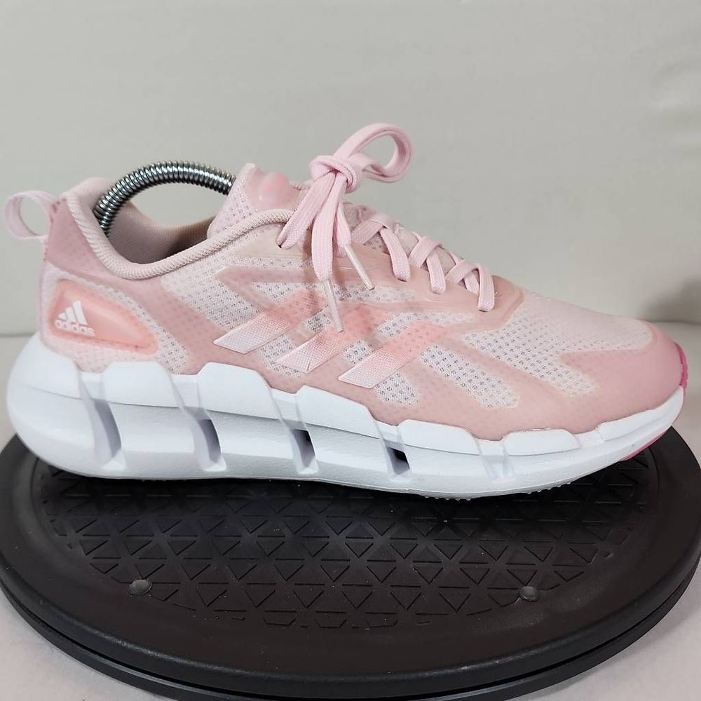 adidas Women's Ventice Climacool Sneaker Size 9 Pink